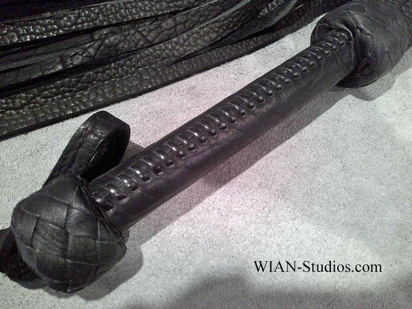 Black Buffalo Flogger, Black Buffalo Laced Handle