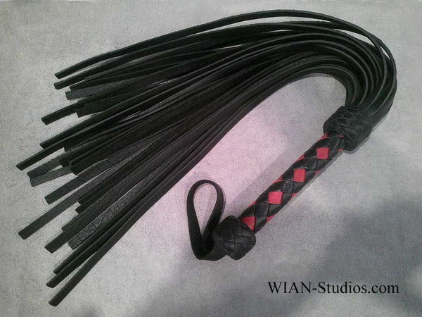 Black Cowhide Flogger, Heavy, Sting