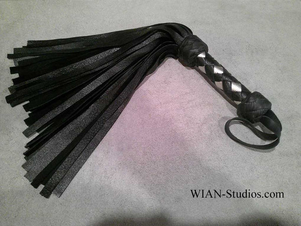 Black Cowhide Flogger, Small